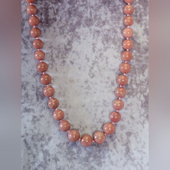 Thulite Beaded Necklace 20 inch - Picture 5 of 12